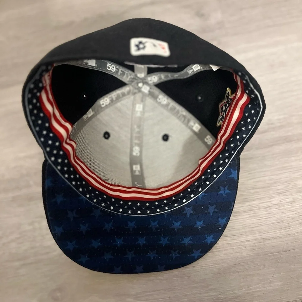 New Era Brewers Hat; American Flag 6 3/4